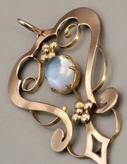 Art Nouveau 9ct Rose Gold & Moonstone Pendant.