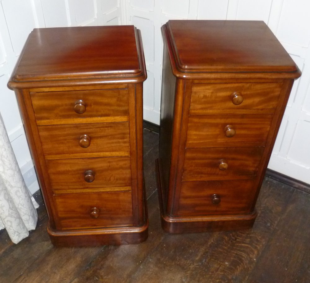 Pair Of Victorian Mahogany Bedside Antiques Atlas