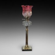 Late 19thC Brass Table Oil Lamp 