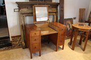 Heal & Sons Heals Fine Oak Dressing Chest C1930