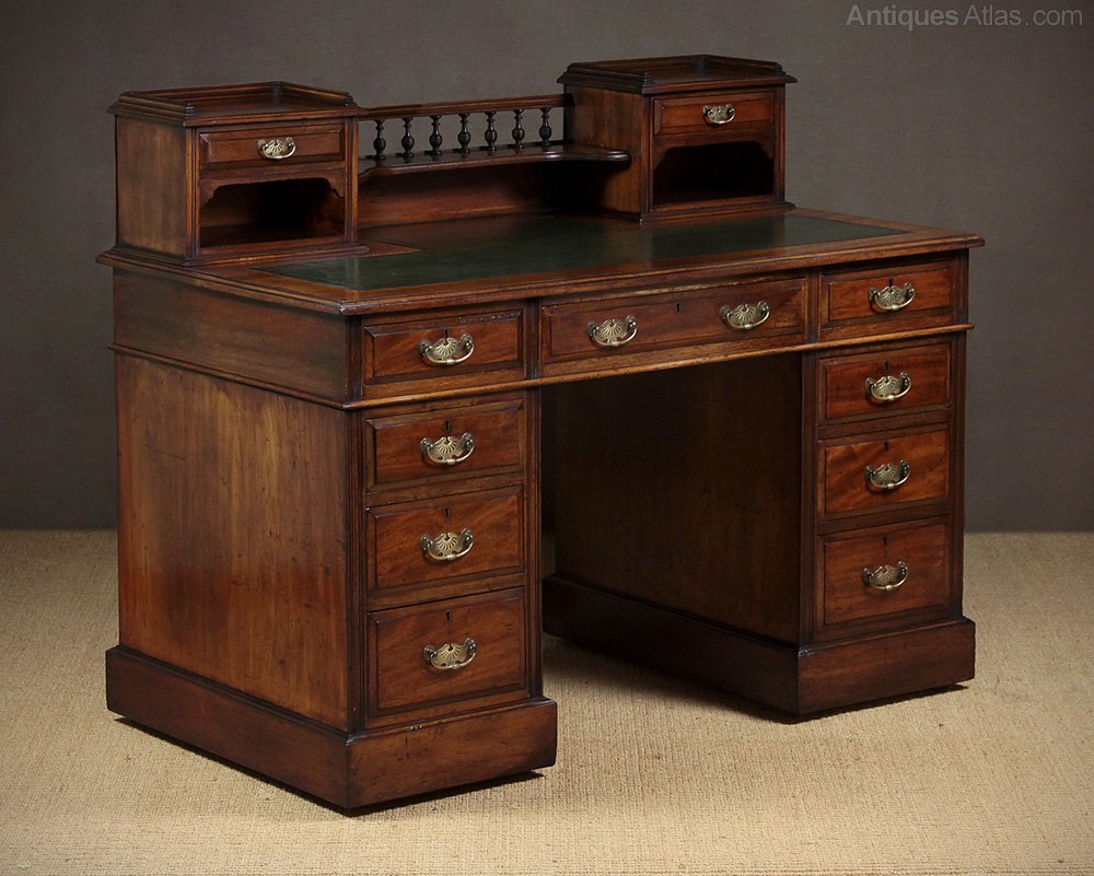 Edwardian Mahogany ‘Dickens’ Style Kneehole Desk C Antiques Atlas