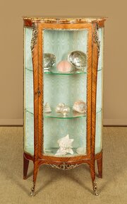 Small Louis XV Style Vitrine C.1930