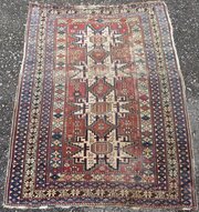 Distressed Antique Caucasian Daghestan Rug. 132cm 