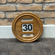 1930s Oak Wall-Mounted Perpetual Calendar