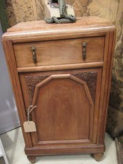 Arts & Craft / Decco Influence Bedside Cabinet