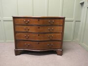 Georgian 4 Drawer Serpentine Walnut Chest Of Drawers