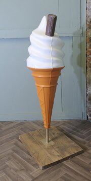 giant ice cream advertising sign funky quirky Giant Ice Cream Advertising Sign Funky Quirky