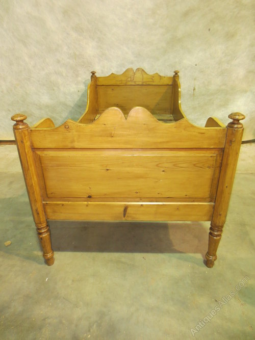 Eastern European Pine Sleigh Bed Antiques Atlas