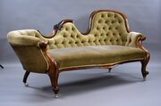Victorian Walnut Chaise / Sofa