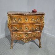 Super French Marquetry Commode Chest Drawers