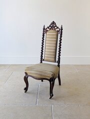 Mid-Victorian Walnut High-Back Parlour Chair