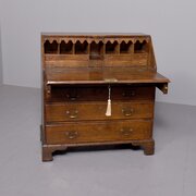Early George III Oak Bureau