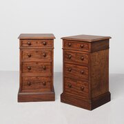 Pair Of Early Victorian Neat-size Chest Of Drawers