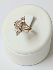 18ct Gold Diamond Ring