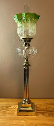 Victorian Hinks Oil Lamp With Acid Etched Shade