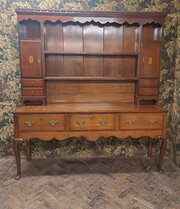 Georgian Oak Dresser With Rack