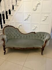 victorian carved walnut chaise lounge Antique Victorian Carved Walnut Chaise Lounge