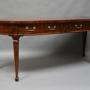 Fine quality 18thc Sheraton mahogany side table