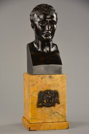 Fine Quality 19thc French Bronze Bust Of Napoleon