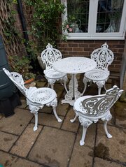 Set 4 Cast-iron Garden Chairs, Coalbrookdale Table