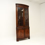 Antique Georgian Style Mahogany Bow Front Cabinet