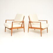 Pair Of Vintage Armchairs By Knoll Antimott