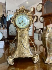 Art Nouveau 3 Piece Clock Garniture 