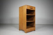 Simple 1930’s Heals Oak Bedside Cabinet 