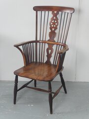 Deep Seated Farmhouse Windsor Armchair