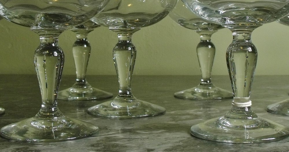 Antiques Atlas - Set Of 8 Champagne Glasses - Boat Or Marie Antoine