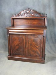 Victorian Mahogany Chiffonier / Sideboard
