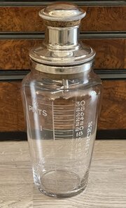Rare Art Deco 1 1/2 Pint Cocktail Shaker