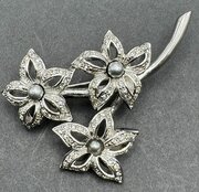 Grosse 1980s Silver, Rhinstone And Pearl Brooch