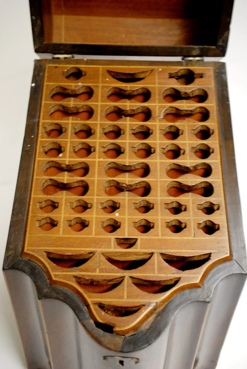 Antiques Atlas III Knife Box