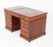 Victorian Mahogany 2 Pedestal Desk