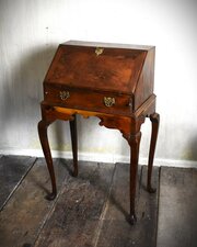 Georgian Yew Wood Bureau On Stand
