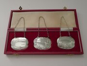 Boxed Set Of Silver Hunting Decanter Labels