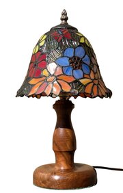 Pretty Tiffany Style Lamp Stained Glass