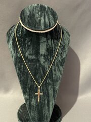 9ct Cross Pendant And Chain