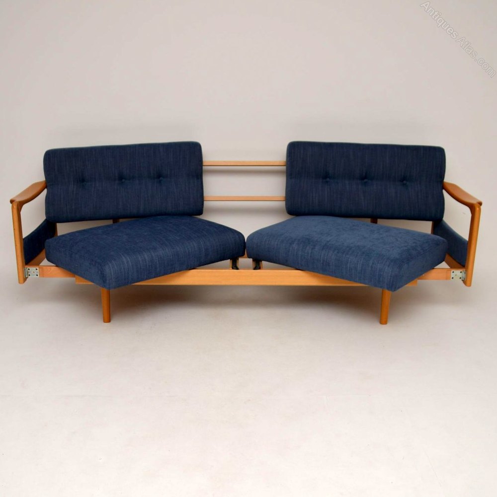 Retro Style Sofa Bed piperokker