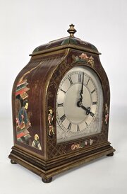 Chinese Chinoiserie Lacquered Bracket/mantel Clock