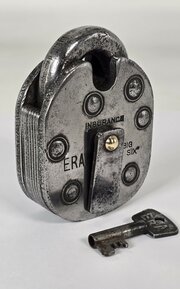 Industrial 1930s Steel Padlock And Key By Era, UK