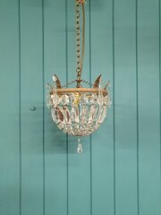 Early 20th Century Chandelier With Coffin Prisms 9