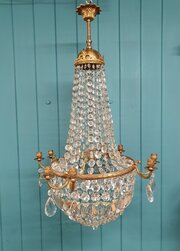 Large Early 20th Century Swag Chandelier Prisms