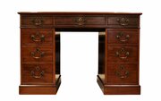 19th Century Mahogany Pedestal Desk With Leather T