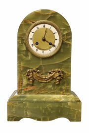  Early 19th Century French Green Onyx Mantel Clock