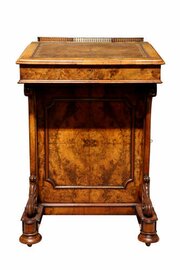 Mid-19th Century Burr Walnut Davenport Desk