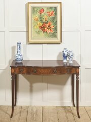 Fine Inlaid Mahogany Writing Table