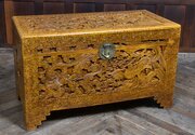 Oriental Camphor Wood Blanket / Storage Box