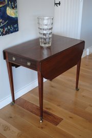 Late Georgian Mahogany Pembroke Table